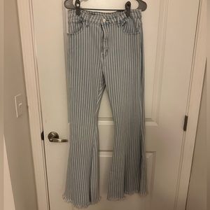 Kancan ultra high rise extreme flare jeans